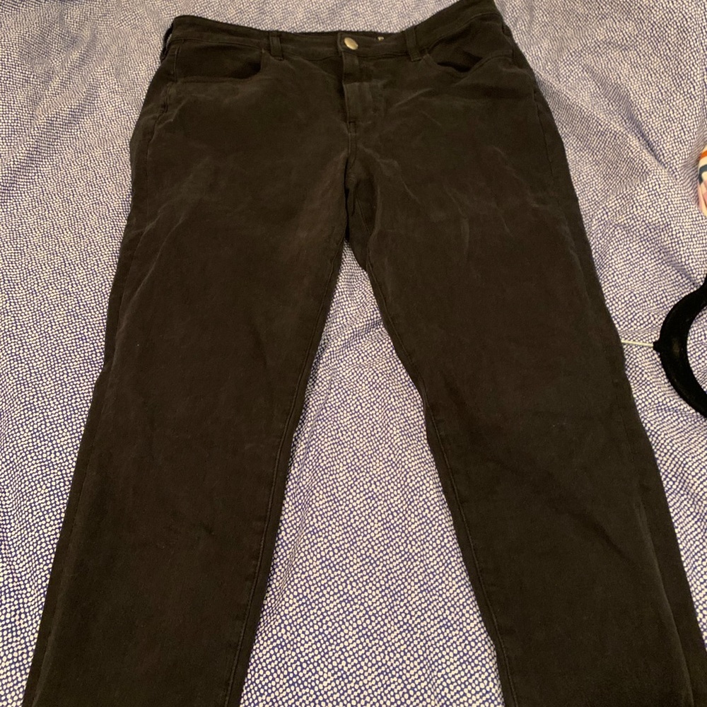 American Eagle Black Hi-Rise Jeggings